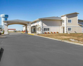  Comfort Inn Bolivar  Боливар